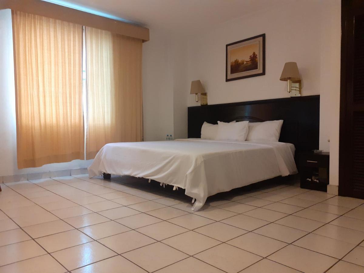 Hotel Doral Guayaquil Luaran gambar